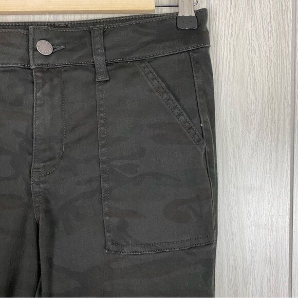 Level 99 | Black Camo Lara Utility Pant Size 25 - Picture 3 of 8